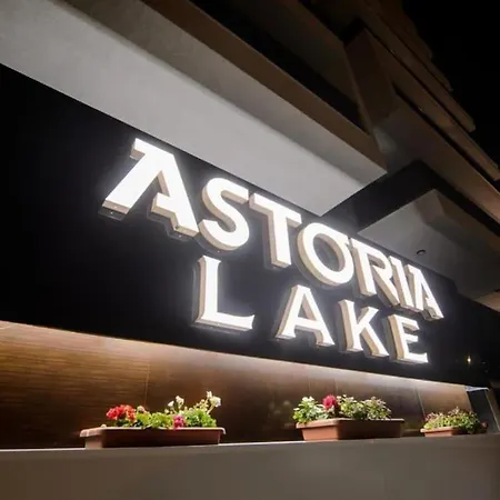 Astoria Few Minutes Walk To The And Clubs In Nord * Mamaia